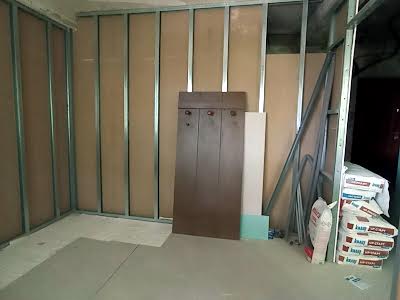 квартира за адресою Високовольтна вул., 18