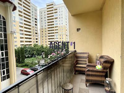 квартира по адресу Валерия Лобановского ул., 21