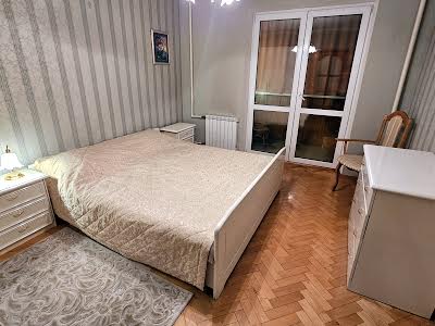 квартира по адресу Гриненко ул., 1-А