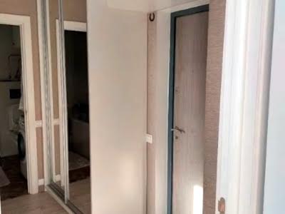 квартира за адресою Салютна вул., 2