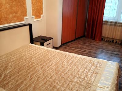 квартира по адресу Елизаветы Чавдар ул., 13