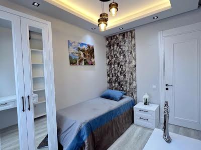 квартира за адресою Володимира Моссаковського вул. (Клари Цеткін), 7
