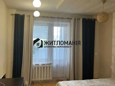 квартира за адресою Академіка Булаховського вул., 5-Д