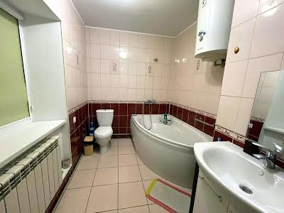 квартира за адресою Масивна вул., 32