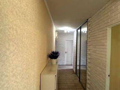 квартира за адресою Героїв просп., 30