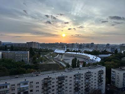 квартира по адресу Леси Украинки бульв., 7а