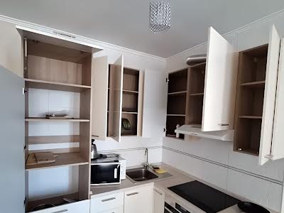 квартира за адресою Каховська вул., 62а