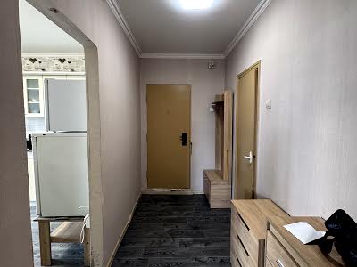 квартира по адресу Соломии Крушельницкой ул., 7