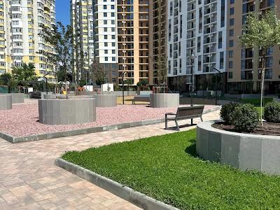 квартира за адресою Краснова вул., 3