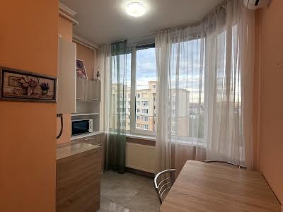 квартира за адресою Братська, 12
