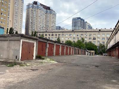 комерційна за адресою Євгена Сверстюка вул. (Марини Раскової), 52