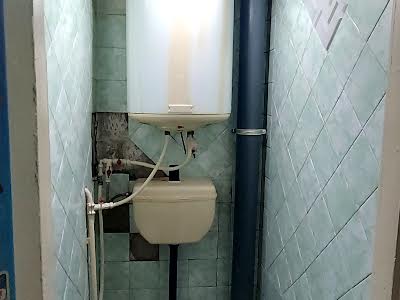 квартира по адресу Квітнева ул., 4а