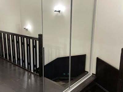 квартира за адресою Регенераторна вул., 4 к3