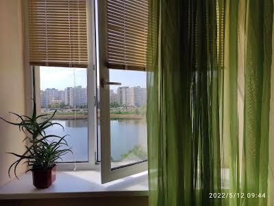 квартира за адресою Миколи Бажана просп., 1-М