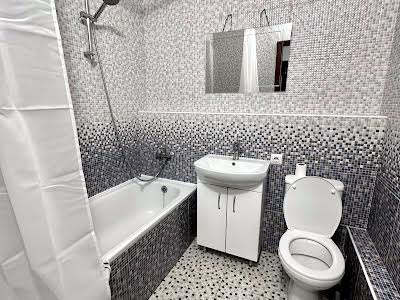 квартира за адресою Софії Русової вул., 5-Б