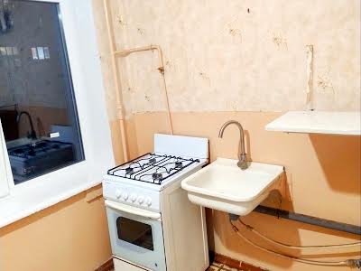 квартира за адресою Алішера Навої просп., 65