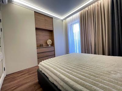 квартира за адресою Зарубинецька вул., 4