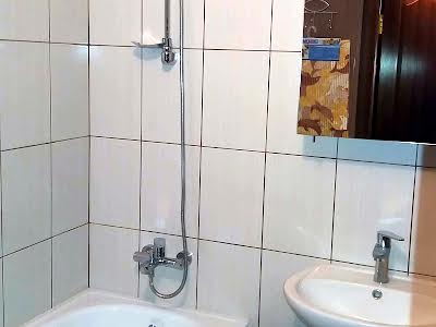 квартира за адресою Софії Русової вул., 3