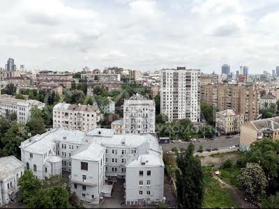 коммерческая по адресу Жилянская ул., 68