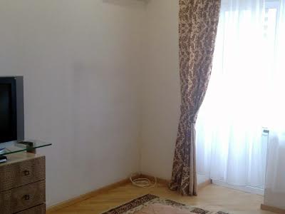 квартира за адресою В'ячеслава Чорновола вул., 25