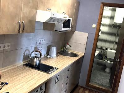 квартира за адресою Балківська вул., 35