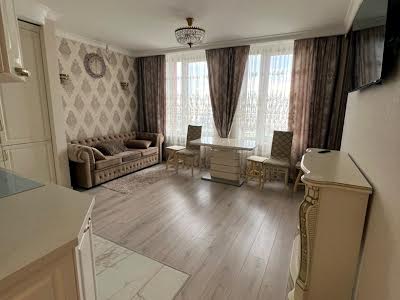 квартира за адресою Дніпровська набережна вул., 18 а
