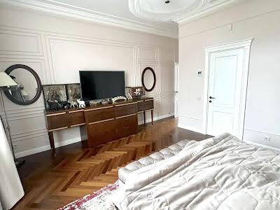 дом по адресу Перемоги, 12