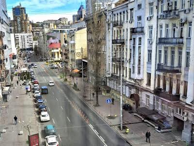 квартира за адресою Шота Руставелі вул., 26