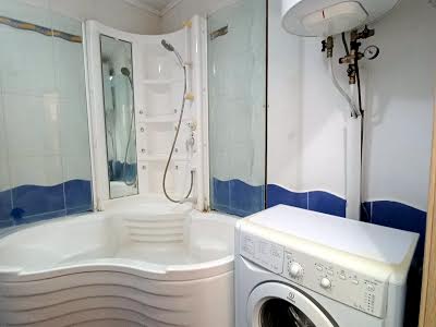 квартира за адресою Олександра Довженка вул., 16а