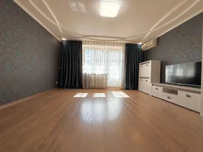 квартира за адресою Савкіна вул., 6