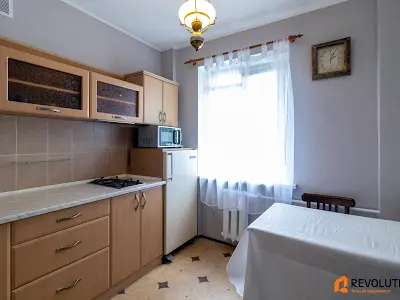 квартира за адресою Єреванська вул., 18
