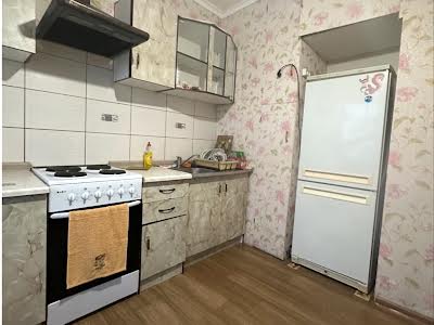 квартира за адресою Космічна вул., 78-А