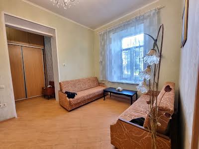 квартира по адресу Свободы просп., 100