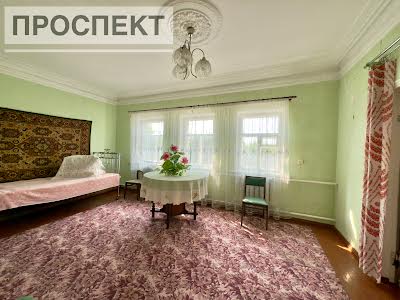 будинок за адресою Космічна вул., 2