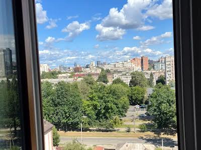 квартира по адресу Владимира Антоновича ул. (Свердлова), 36
