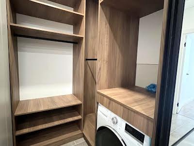 квартира за адресою Височана вул., 18