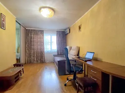квартира за адресою Дорогожицька вул., 16