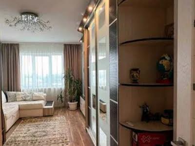 квартира за адресою Печерська вул., 6