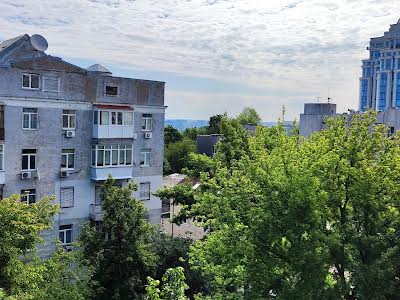 квартира за адресою Івана Мазепи вул. (Січневого Повстання), 3