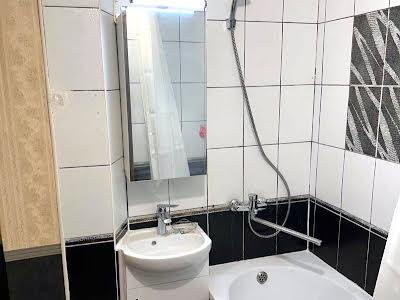 квартира за адресою Празька вул., 25/1