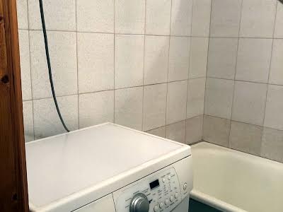 квартира за адресою Капітана Кузнєцова вул., 110