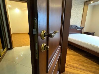 квартира по адресу Евгения Коновальца ул., 124а