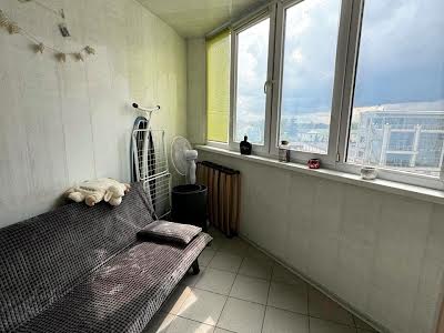 квартира за адресою Федора Ернста вул., 12