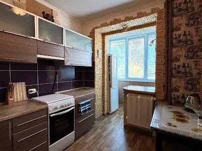 квартира за адресою Максима Залізняка вул., 18