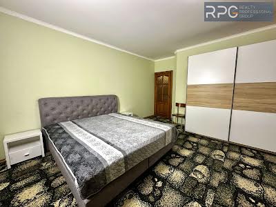 квартира за адресою Старонаводницька вул., 4-В