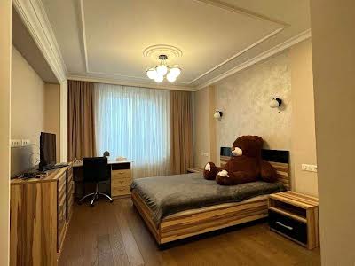 квартира за адресою Дмитрівська вул., 75