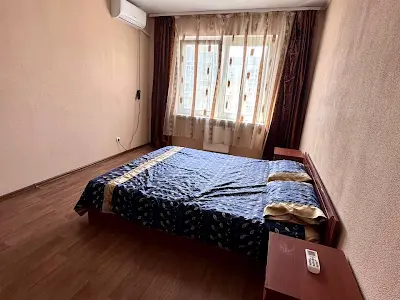 квартира за адресою Софії Русової вул., 7