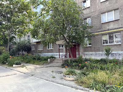 квартира за адресою Галини Мазепи вул. (Софії Ковалевської), 63