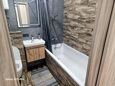 квартира за адресою Миколи Закревського вул., 103