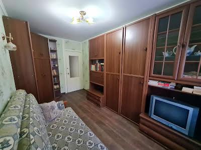 квартира по адресу Строителей ул., 18А